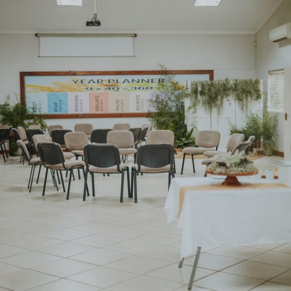 WhiteRiverWorshipCentre IMG 6292 600x600